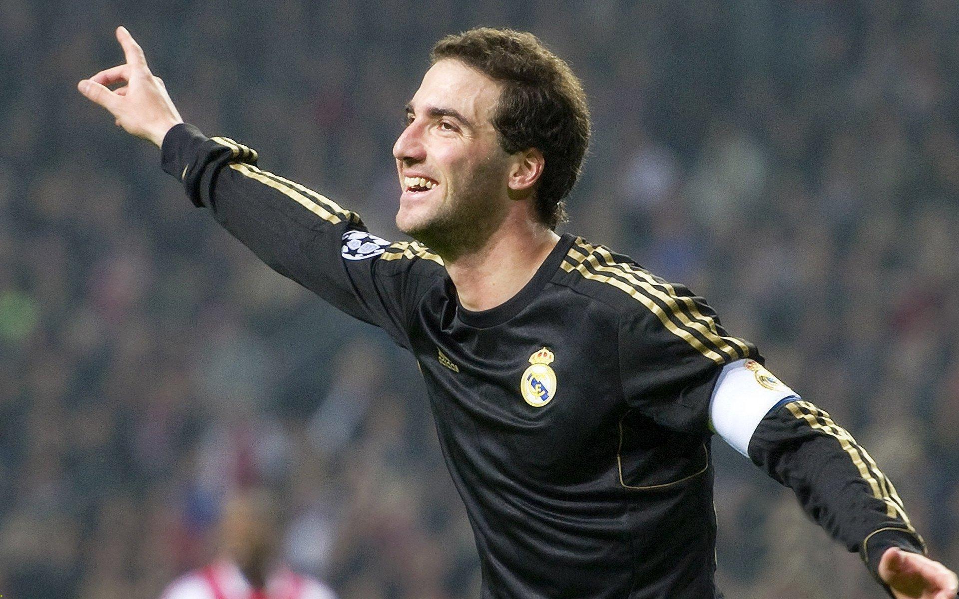 开云：英雄联盟全球总决赛，巅峰对决引爆电竞狂潮